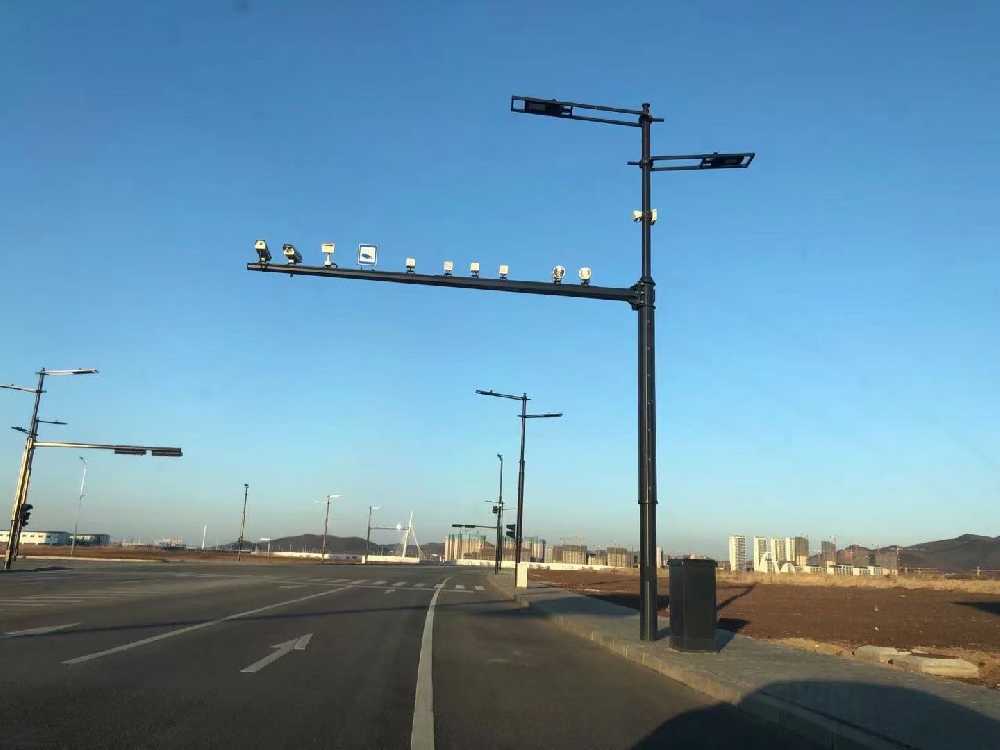 敦煌市黑龙江佳木斯综合路灯杆项目
